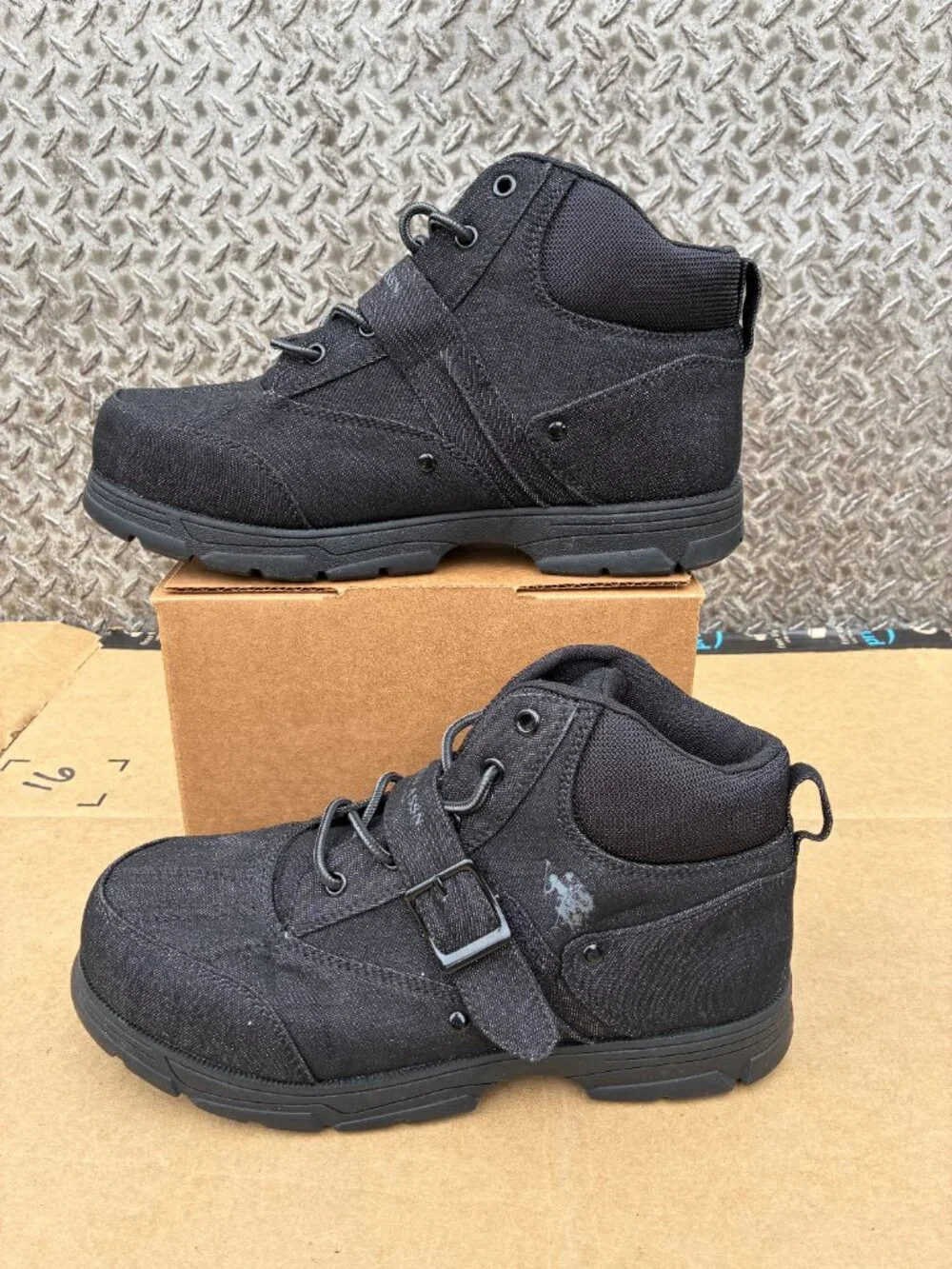 U.S. Polo Assn. Kedge Men's Buckle Duck Toe Winter Snow Boots Size 10.5